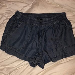 Flowy shorts